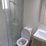 Near The River 3 Bedrooms Flat, With Ac For 9 Apartment