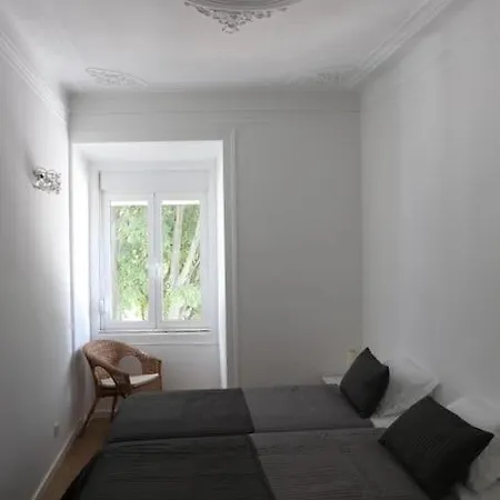 Near The River 3 Bedrooms Flat, With Ac For 9 Lägenhet *